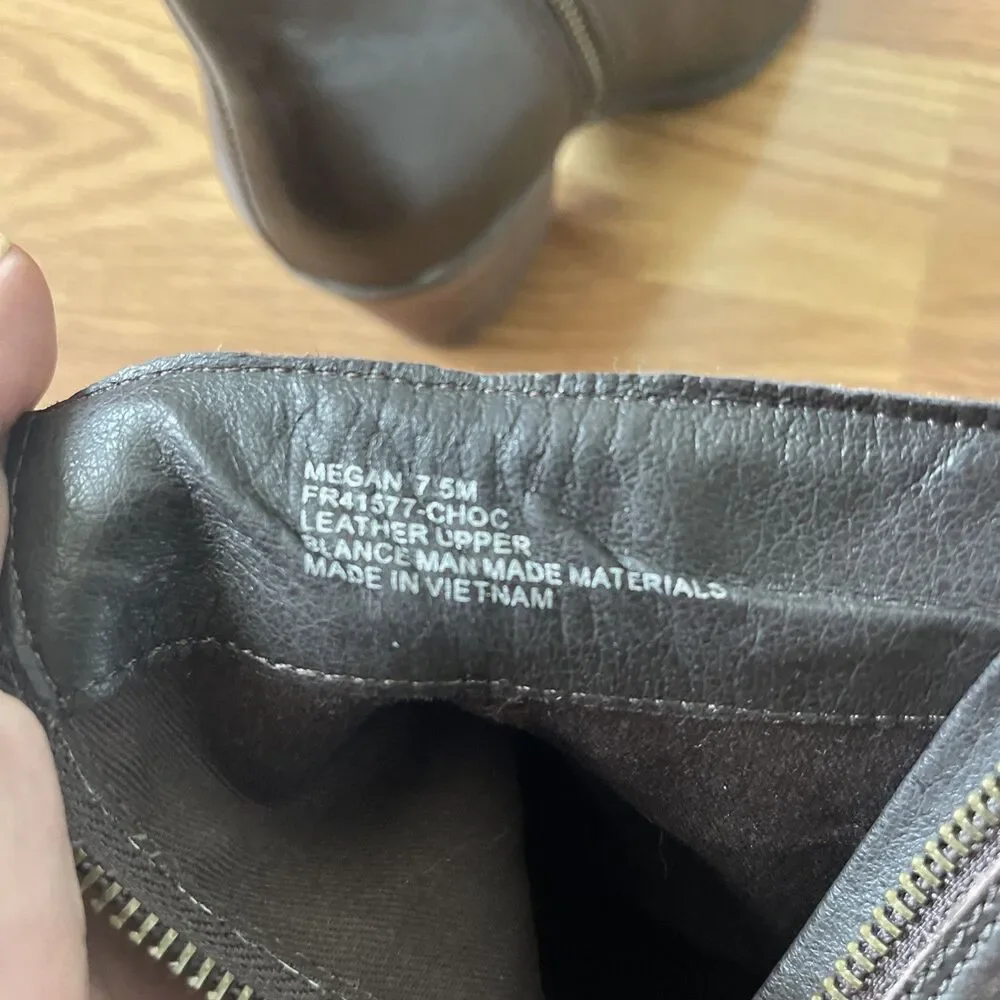 FRYE Megan Inside Zip Leather Chocolate Brown Booties FR41577 Women's 7.5